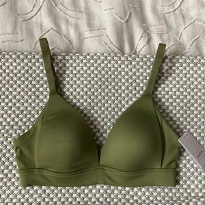 Auden. Lightly Lined Wirefree Bra